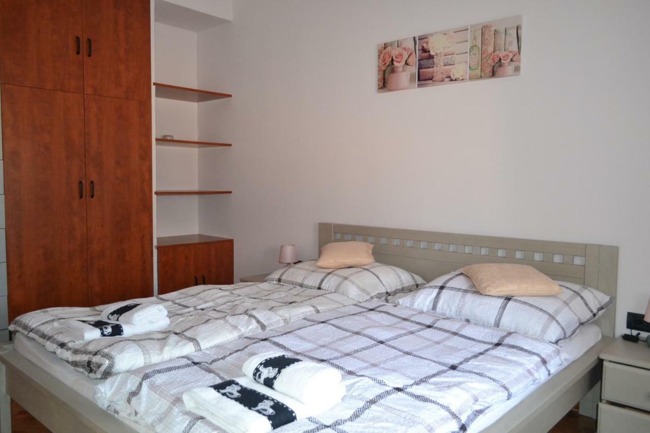 Apartman Ika Umag Ngoại thất bức ảnh